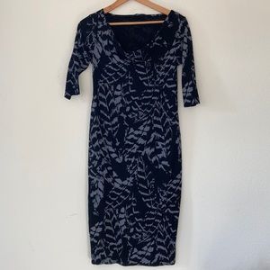 Dunnes Black & Gray Leaf Pattern 3/4 Sleeve Dress